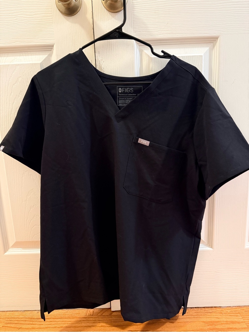 FIGS - Women’s Scrub Set - size XXL top / XXLP bottoms